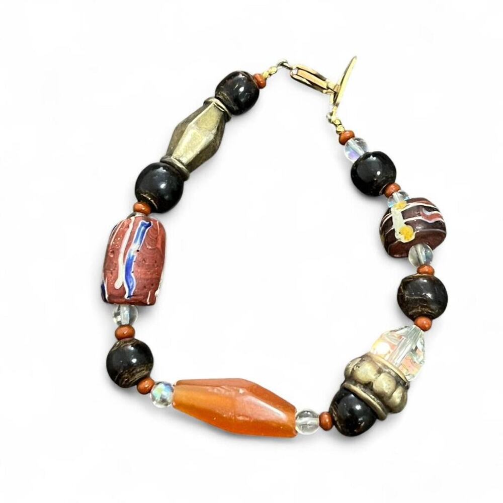 Black and orange beaded bracelet